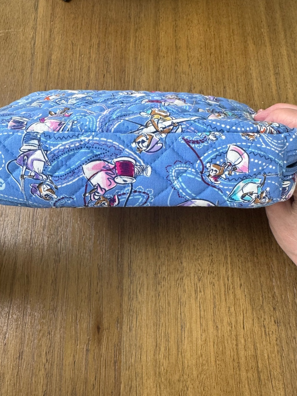 NWT Vera Bradley Cinderella Cord Organizer! - Picture 3 of 5